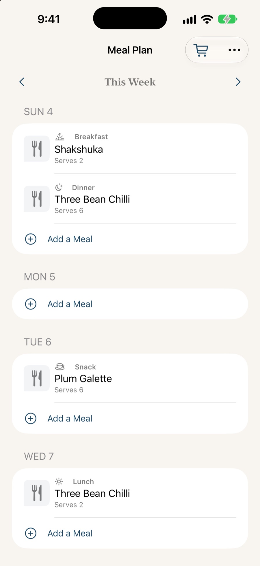 Saucier's Meal Plan screen showing meals on Sunday, Tuesday and Wednesday, with a grocery-list control at the top.